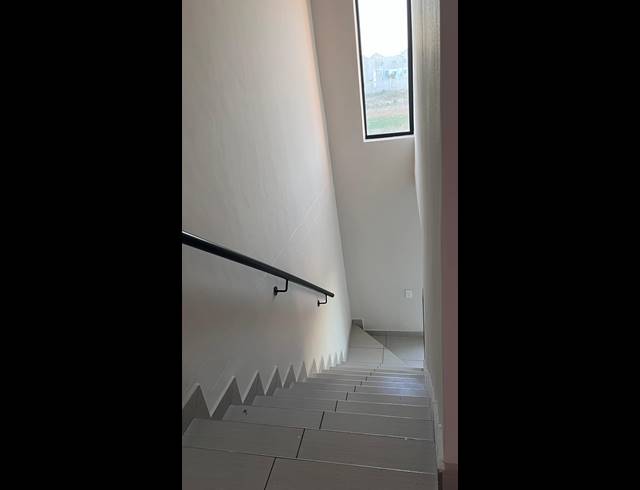 3 BEDROOM TOWNHOUSE TO LET IN PARKLANDS